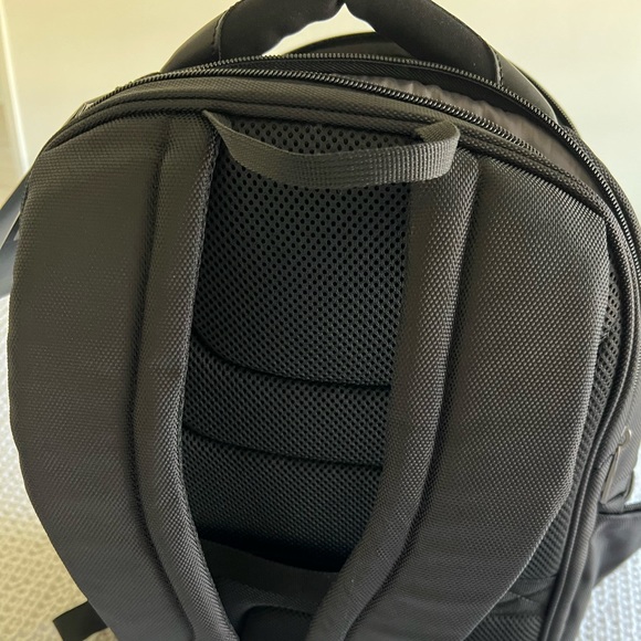 NWT SAMSONITE FANUEIL Jay Backpack - Picture 2 of 12